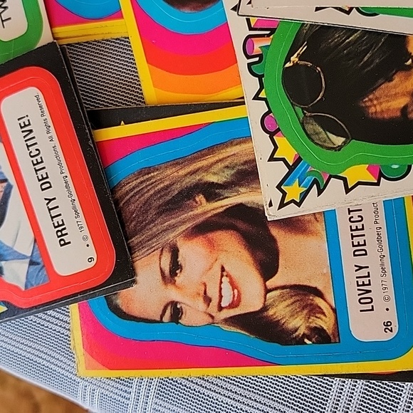 70 Charlie's Angels 1977 Stickers - Picture 7 of 15